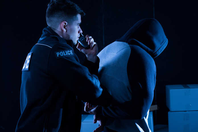 Beware Of Organized Gangs Of Jewellery Thieves